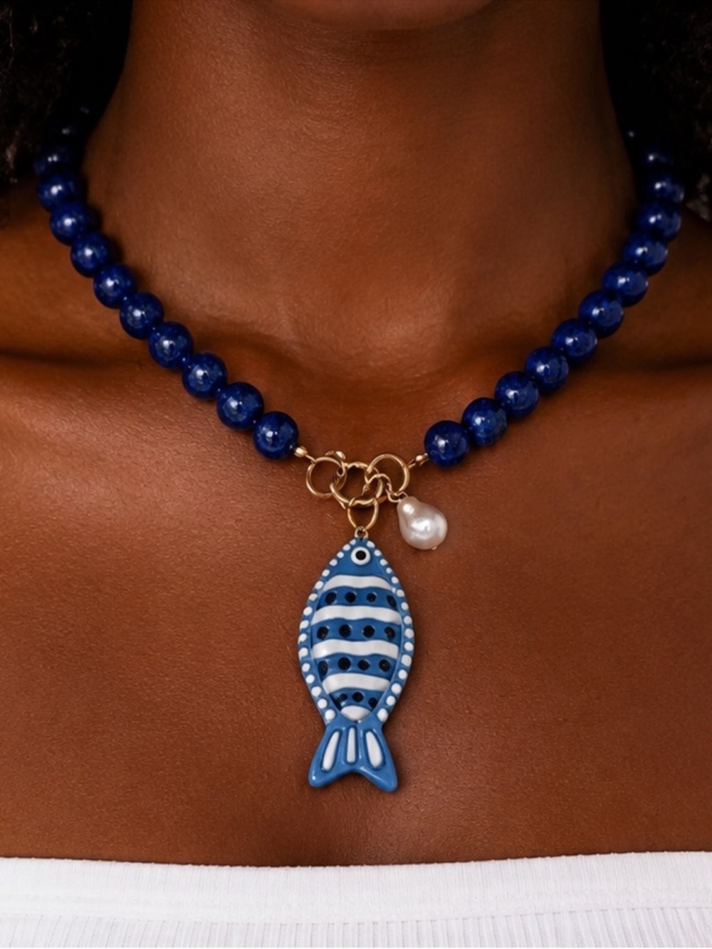 New! Coastal Blue Fish Blue Beaded Necklace NWOT (3037)